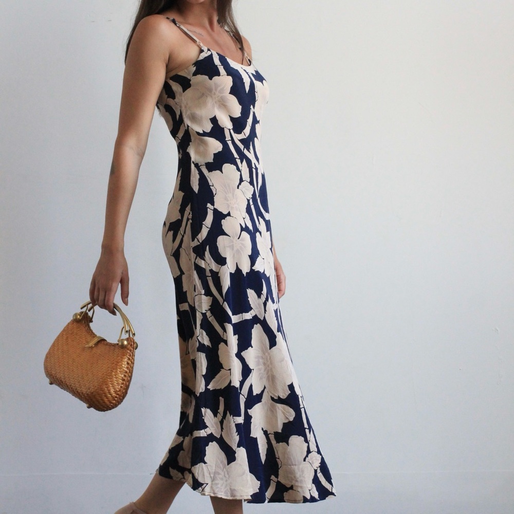 Vintage 100% Silk Navy and Tan Hawaiian Print Midi Dress - Picture 4 of 4